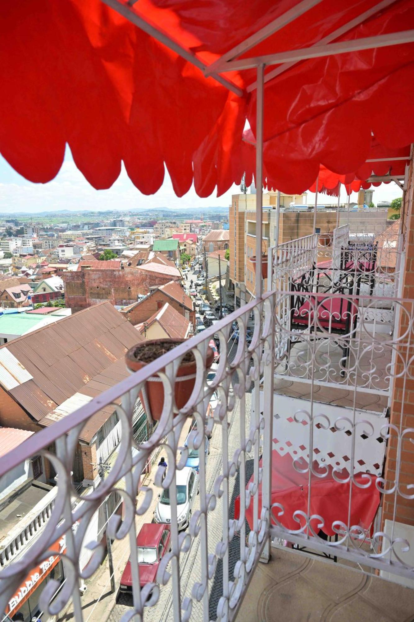 Hotel Brajas Антананариву Екстериор снимка